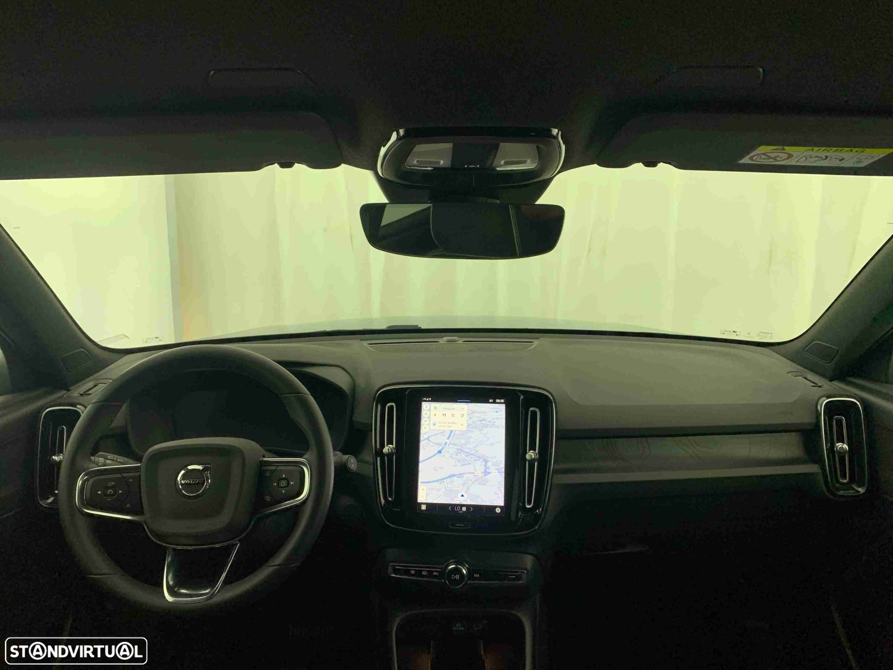 Volvo EX40 82 kWh Single Motor Extended Range Plus - 13