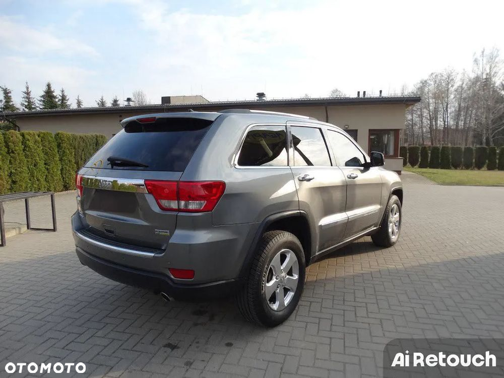 Jeep Grand Cherokee - 4