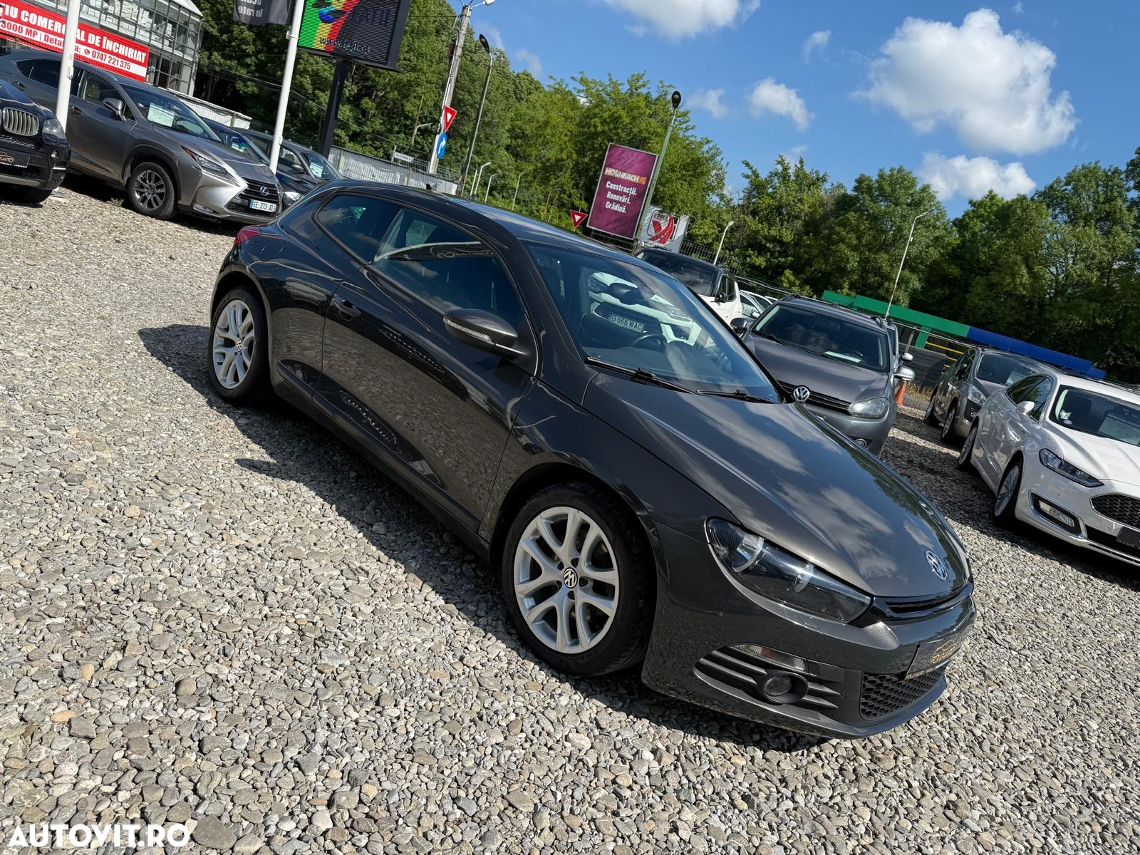 Volkswagen Scirocco 2.0 TSI DSG - 2