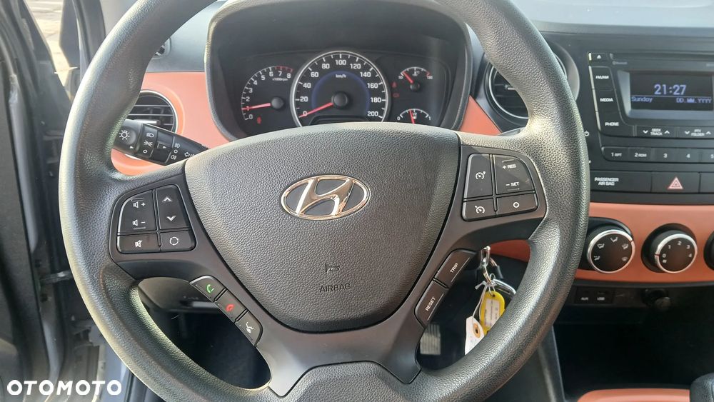 Hyundai i10 1.0 Black Line - 12