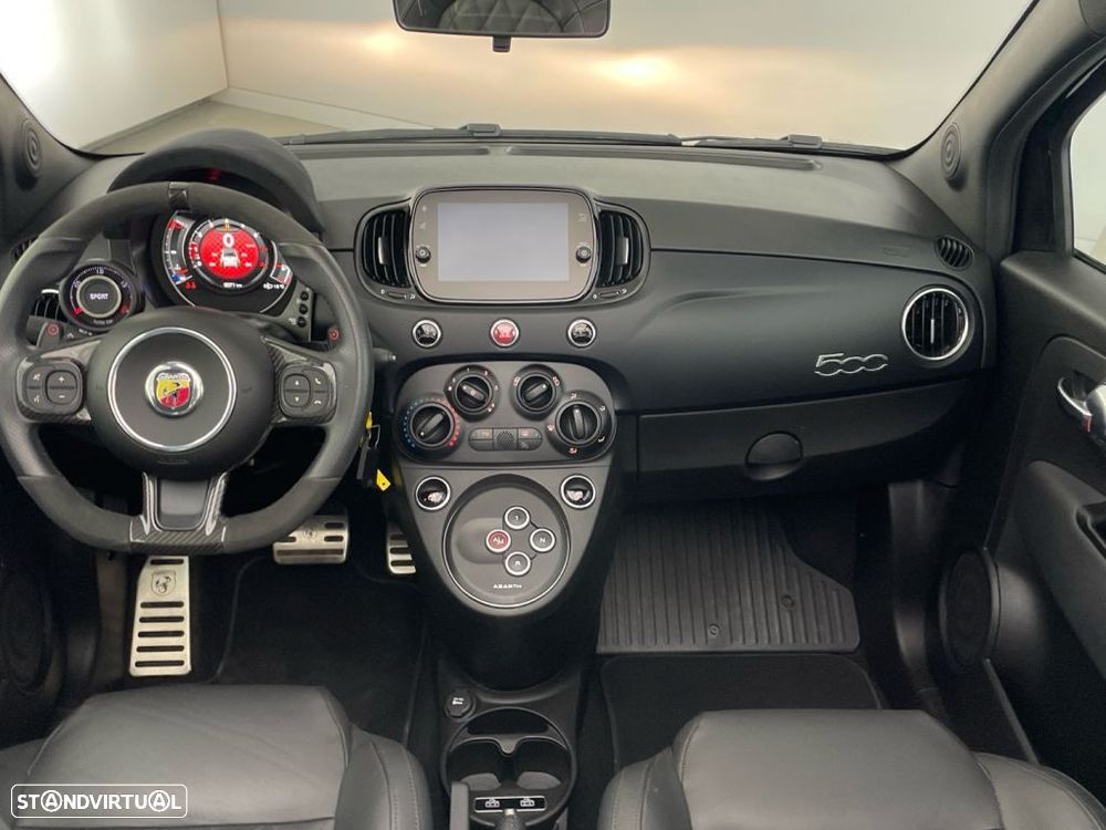 Abarth 695C 1.4 T-Jet MTA — fotografia 10