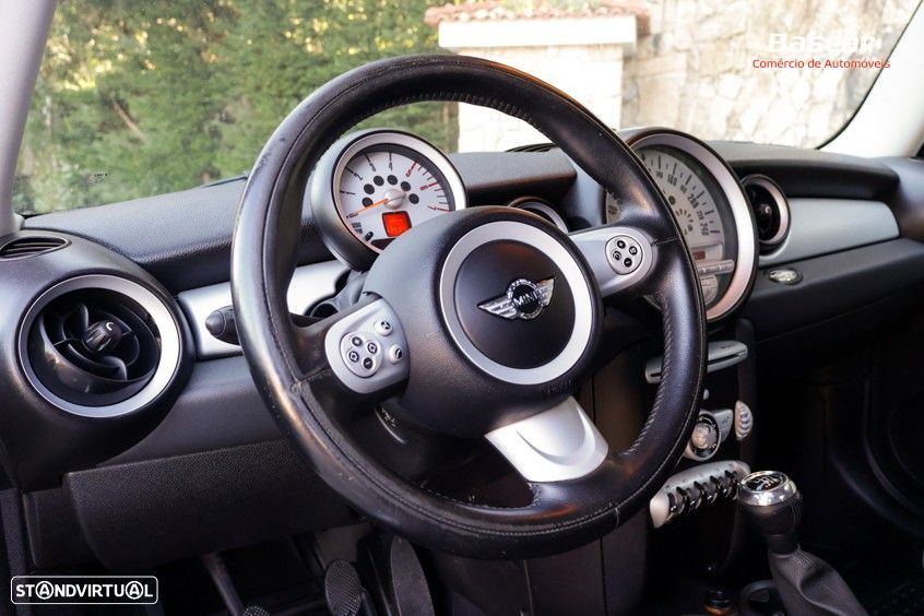 MINI 3 Portas Cooper D - 15