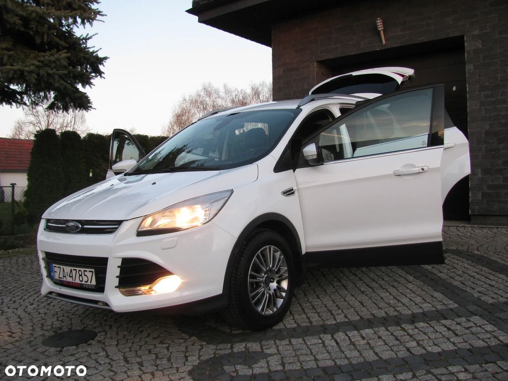 Ford Kuga 2.0 TDCi 2x4 SYNC - 12