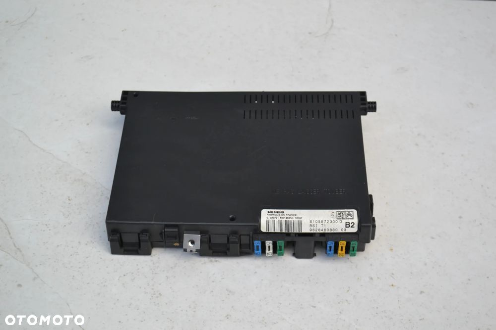 PEUGEOT 206 MODUŁ STEROWNIK BSI SKRZYNKA BEZPIECZNIKÓW 9626460880 - 2