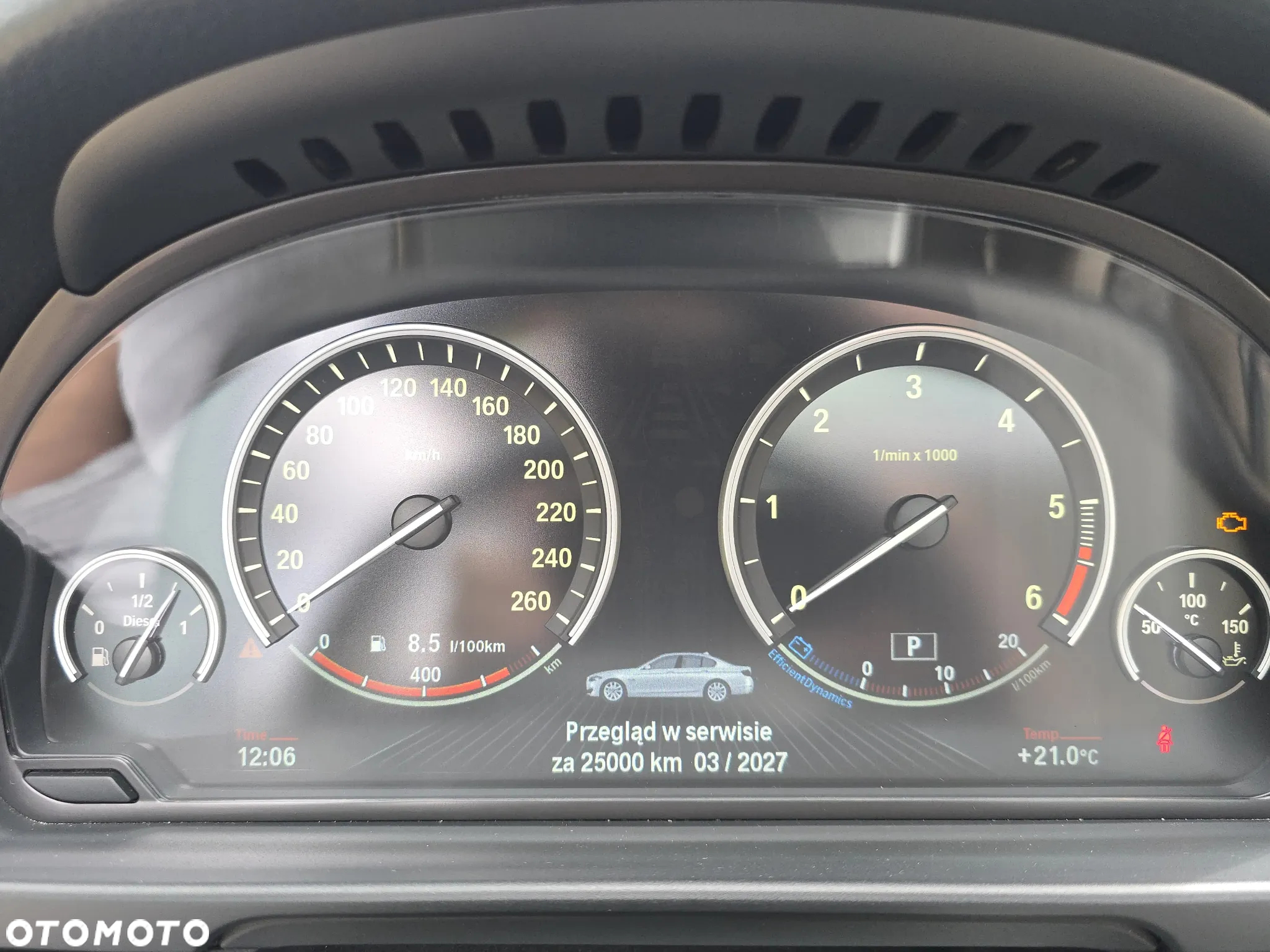 BMW Seria 5 520d xDrive Luxury Line - 10