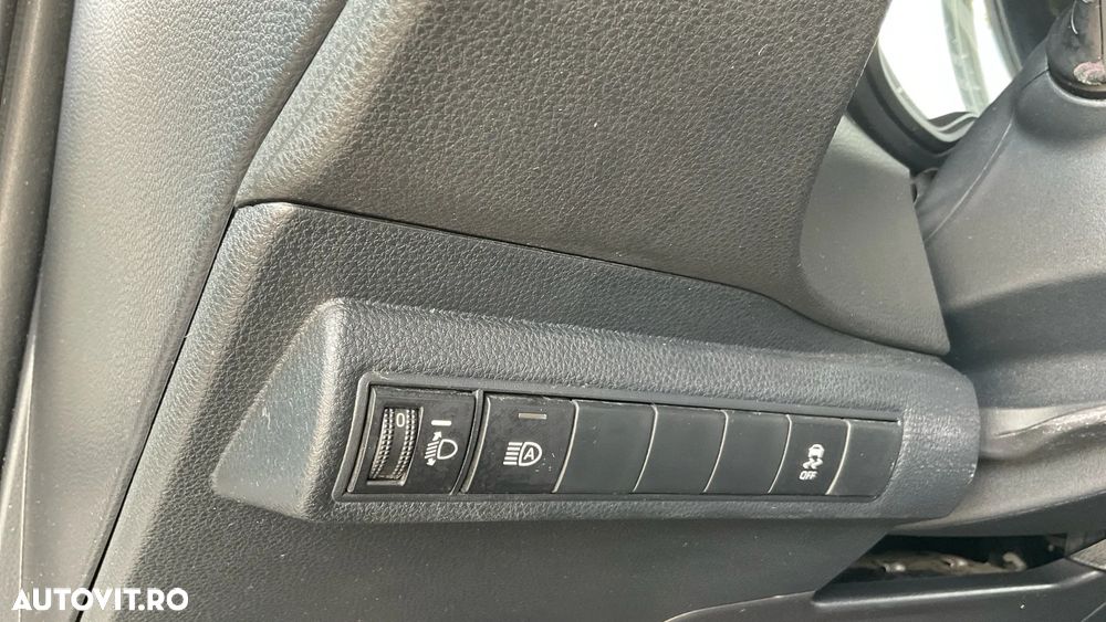 Toyota Corolla 1.8 HSD Eco - 35