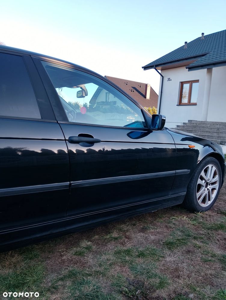 BMW Seria 3 2004 photo 5