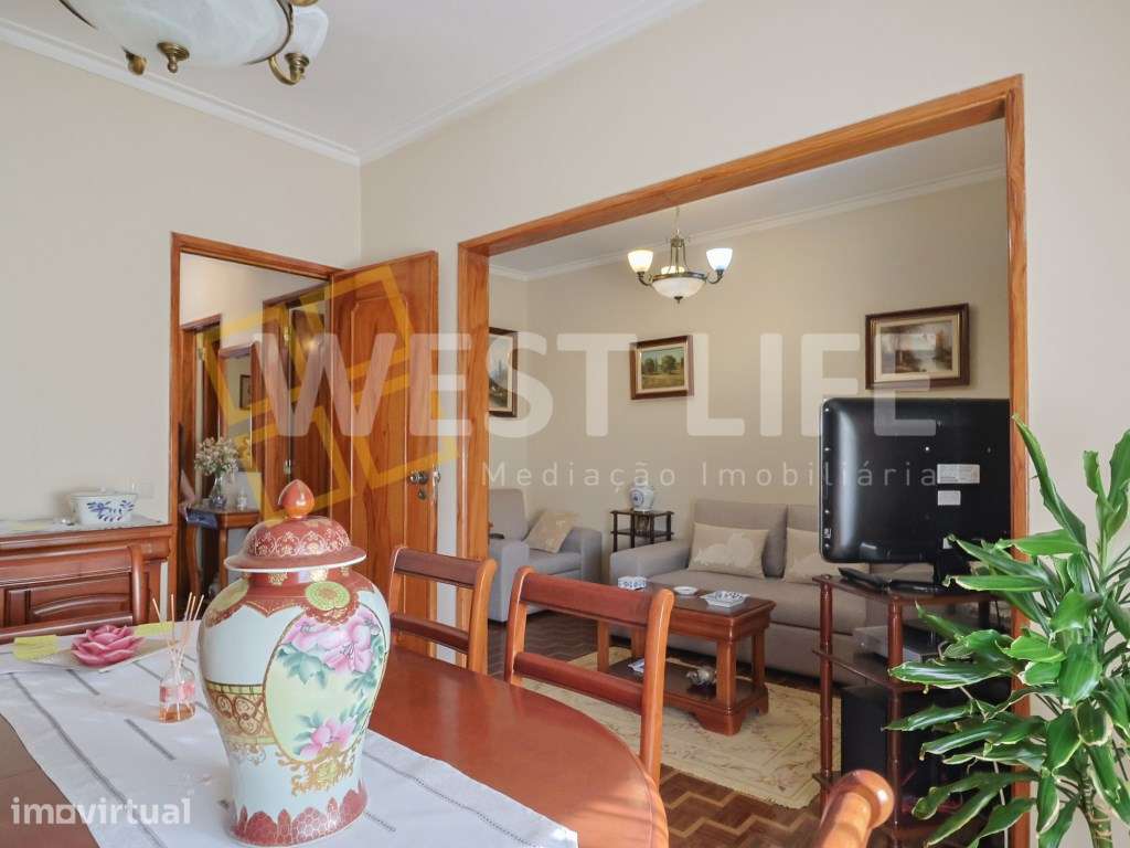 Apartamento T2 na estrada da Falagueira para investimento - EXCLUSI... - Grande imagem: 2/19