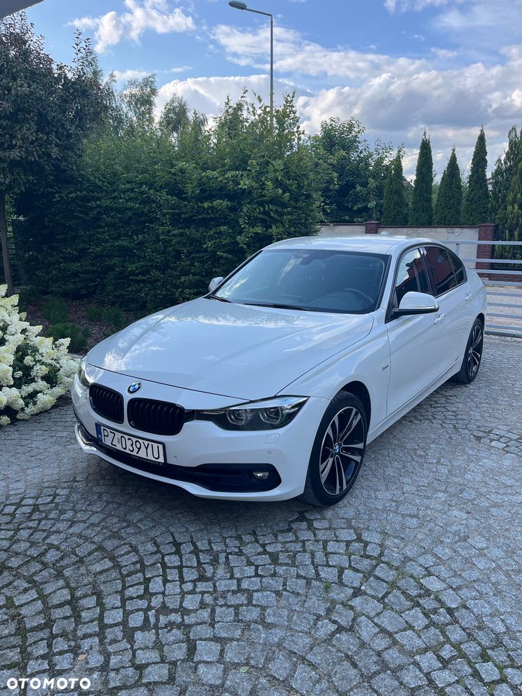 BMW Seria 3 320i xDrive Sport Line Shadow sport - 1