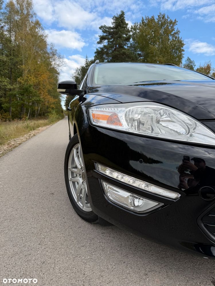 Ford Mondeo 2.0 TDCi Black Magic - 33