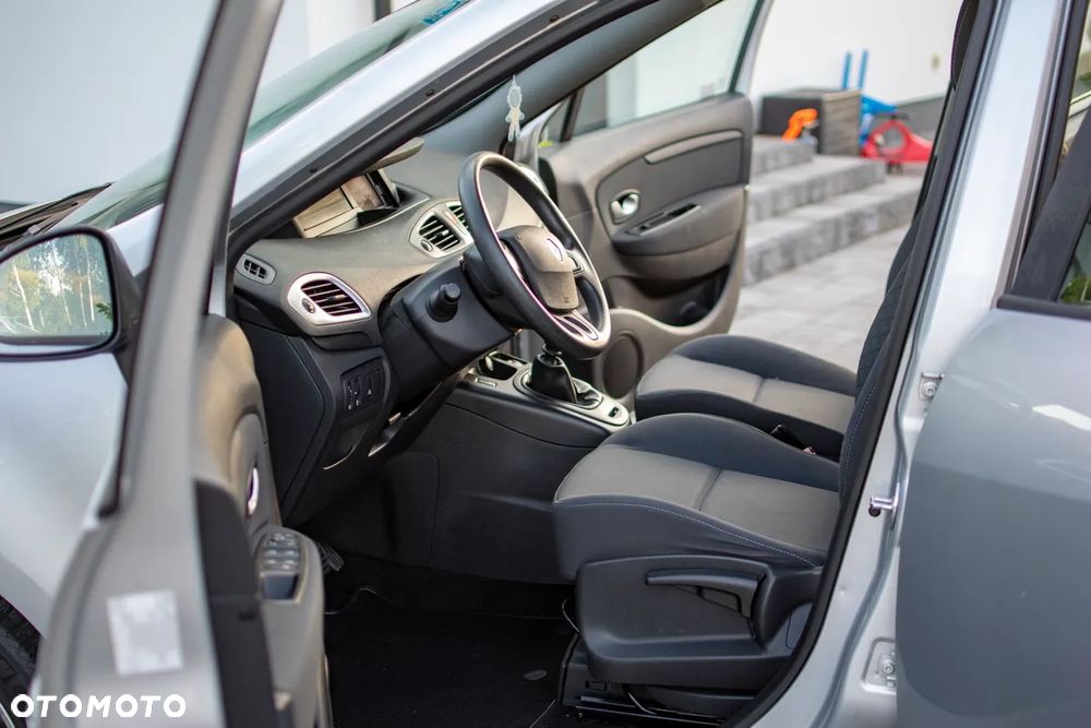 Renault Scenic - 39