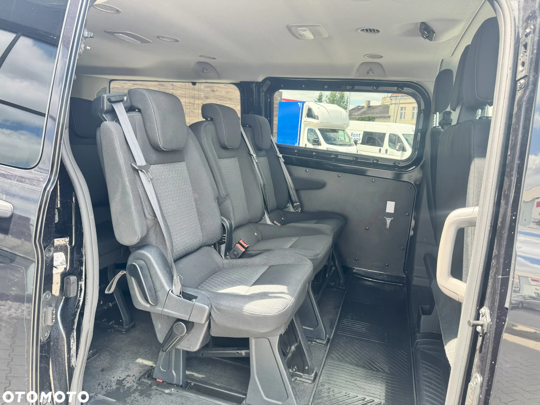 Ford Transit Custom - 11