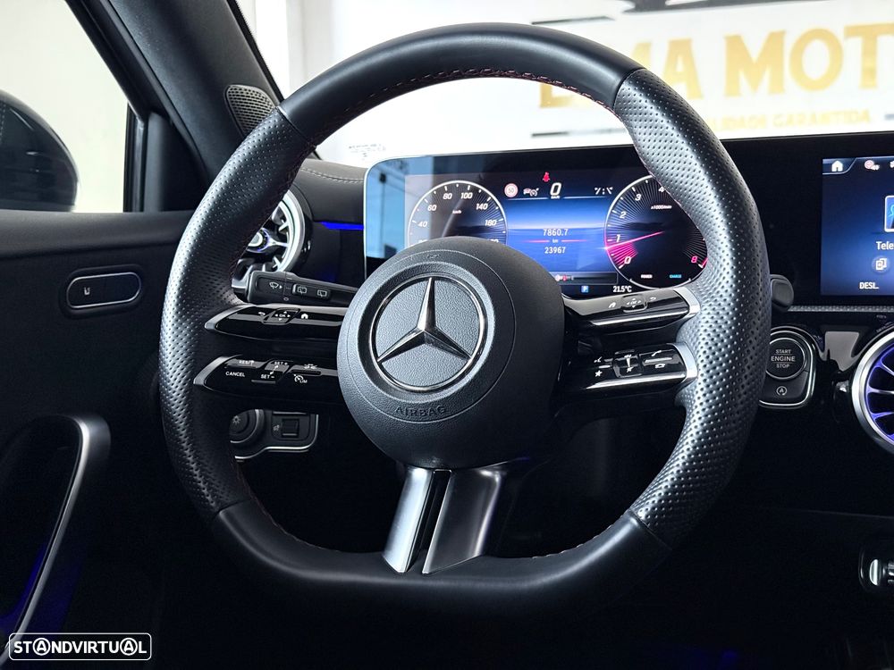 Mercedes-Benz A 180 7G-DCT AMG Line - 17