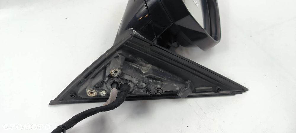 C7L2A Land Rover Range Rover L405 4.4 D automat 2014 Elektryczne lusterko boczne drzwi lewych przednich - 11