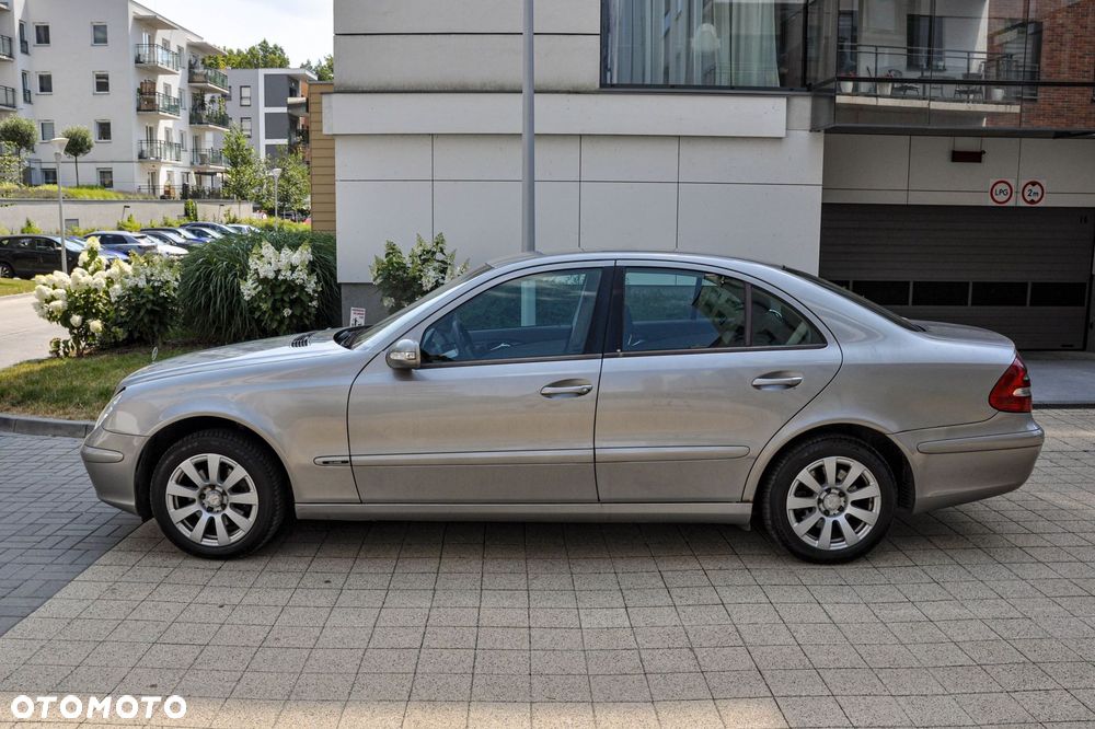Mercedes-Benz Klasa E - 2