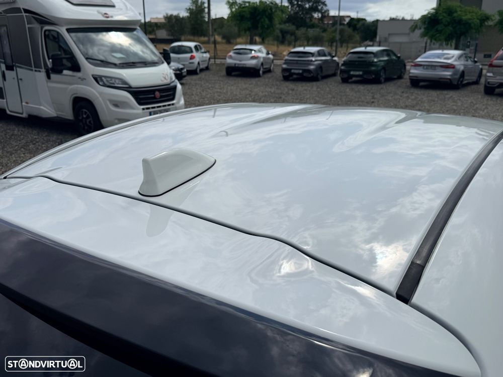 Toyota Yaris 1.5 HDF Comfort Plus - 18
