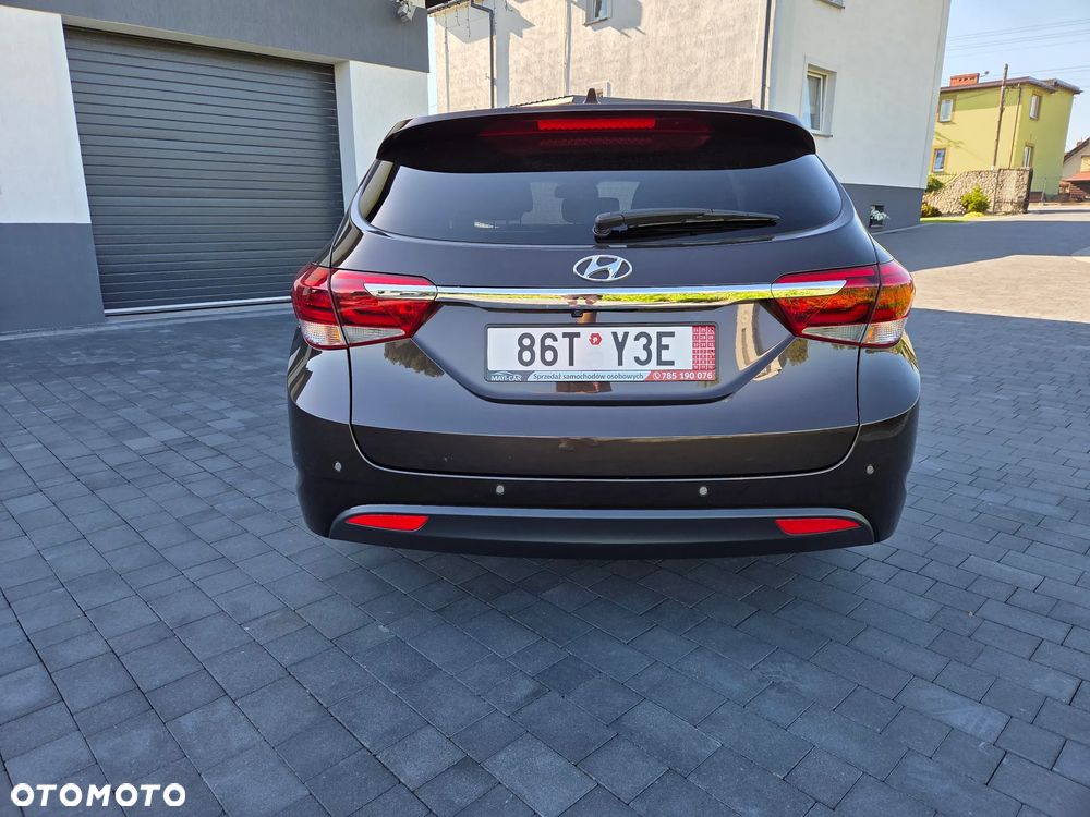 Hyundai i40 Kombi blue 1.7 CRDi Premium - 6