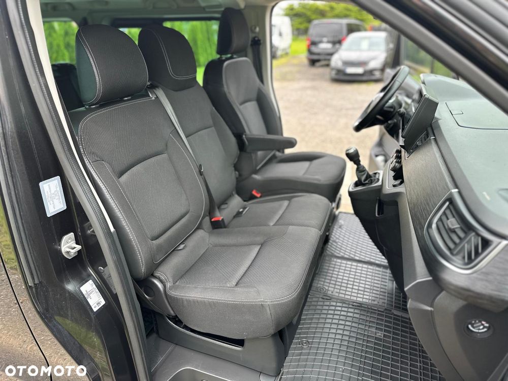 Renault Trafic - 12