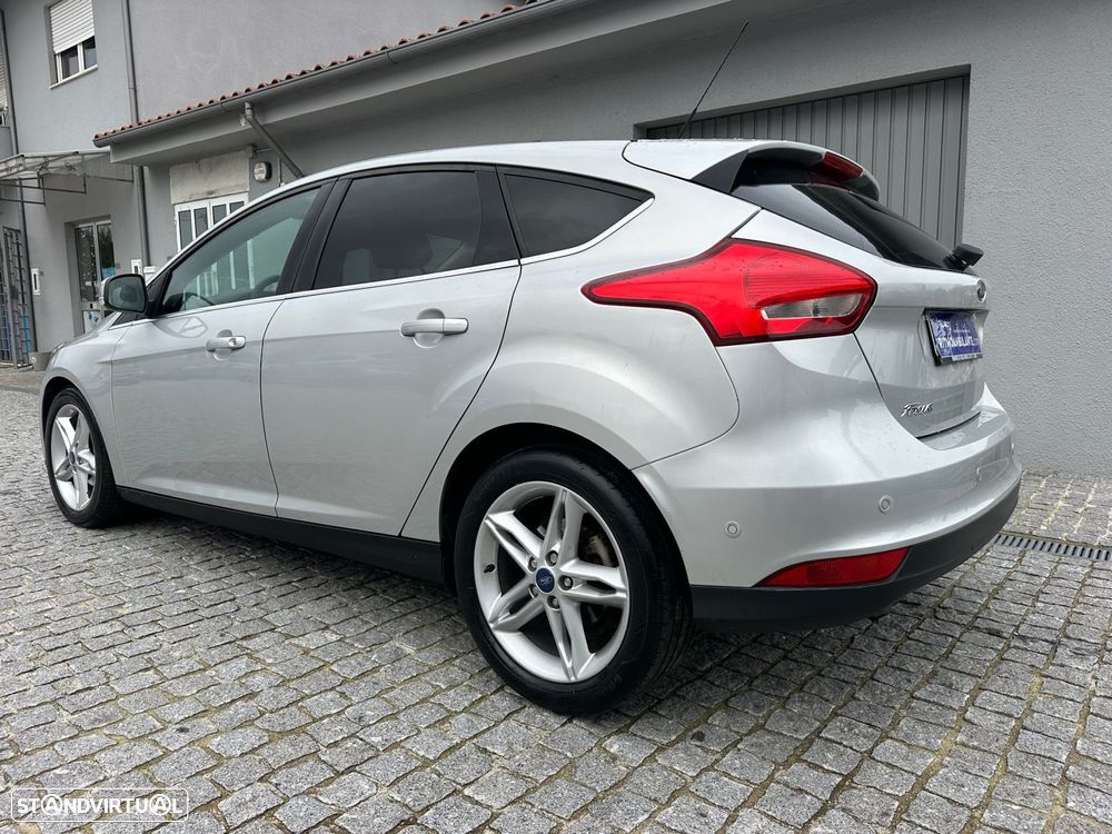 Ford Focus 1.5 TDCi Titanium - 4