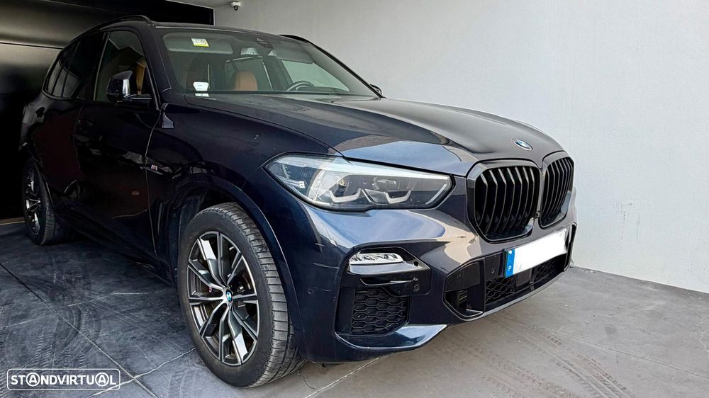 BMW X5 45 e xDrive Pack M - 1