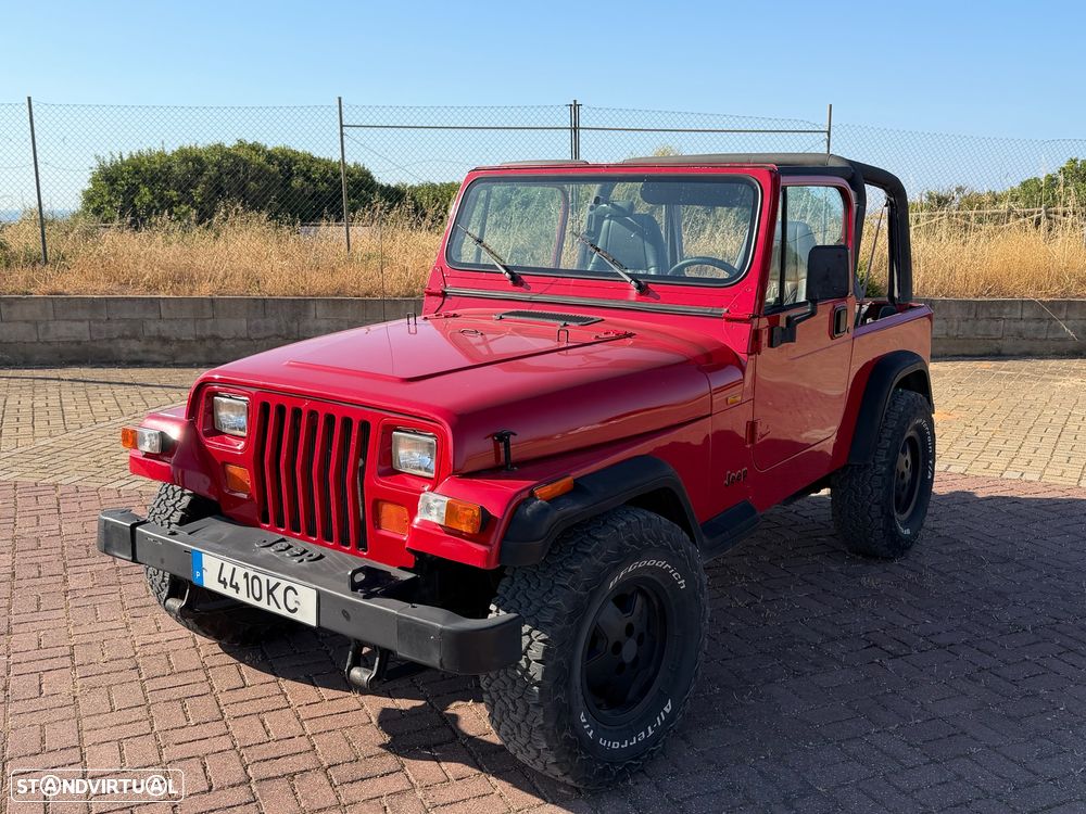 Jeep Wrangler - 1
