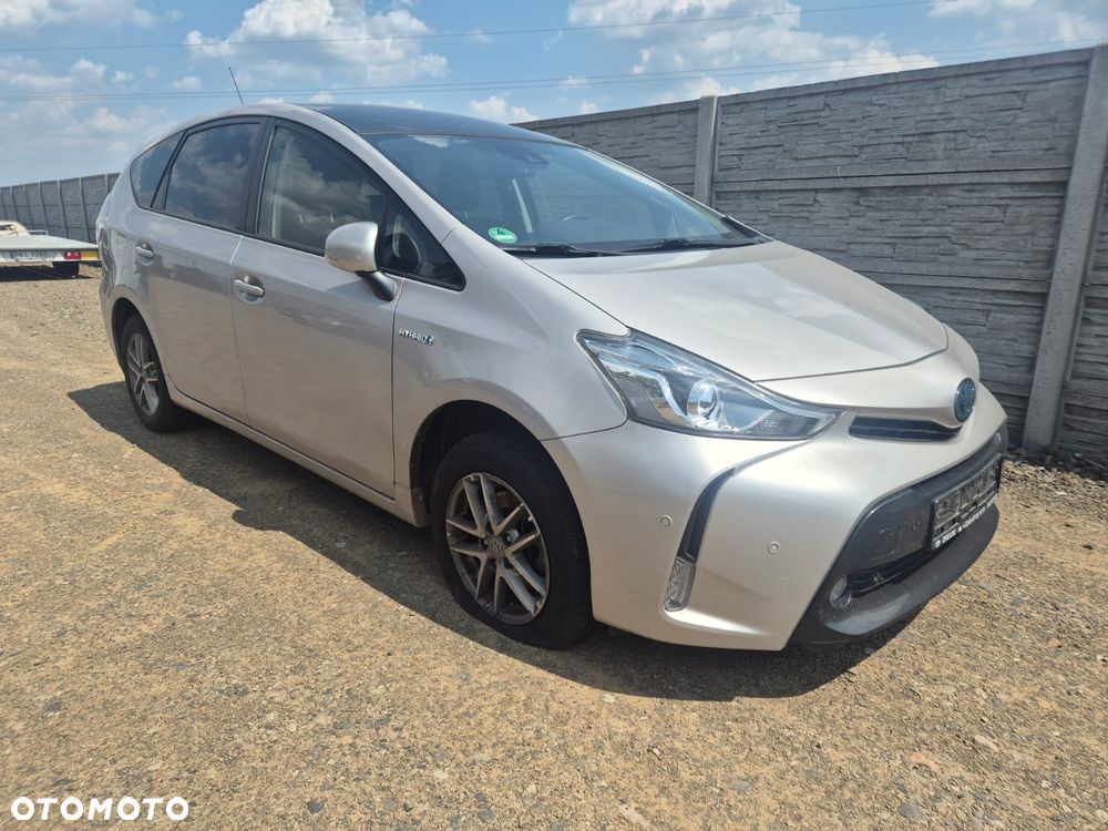 Toyota Prius+ (Hybrid) - 1