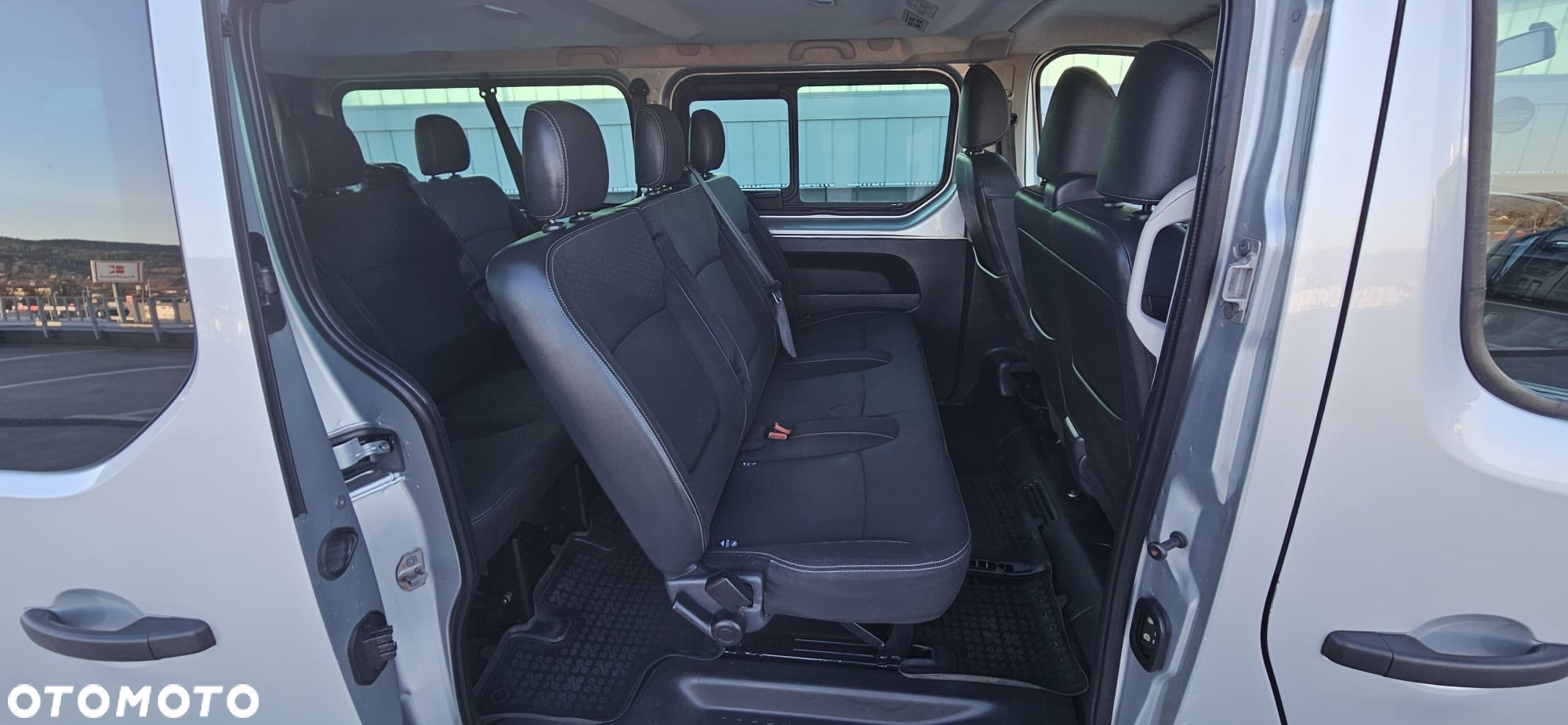 Opel Vivaro - 34