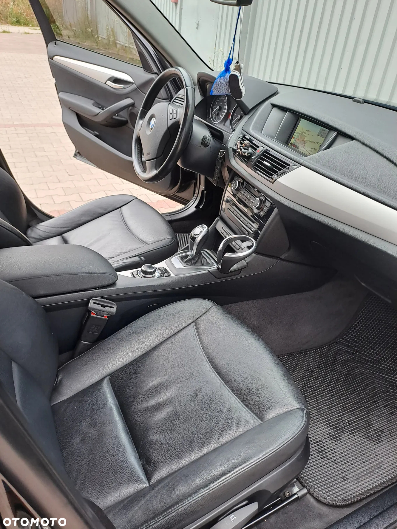 BMW X1 sDrive18d - 10