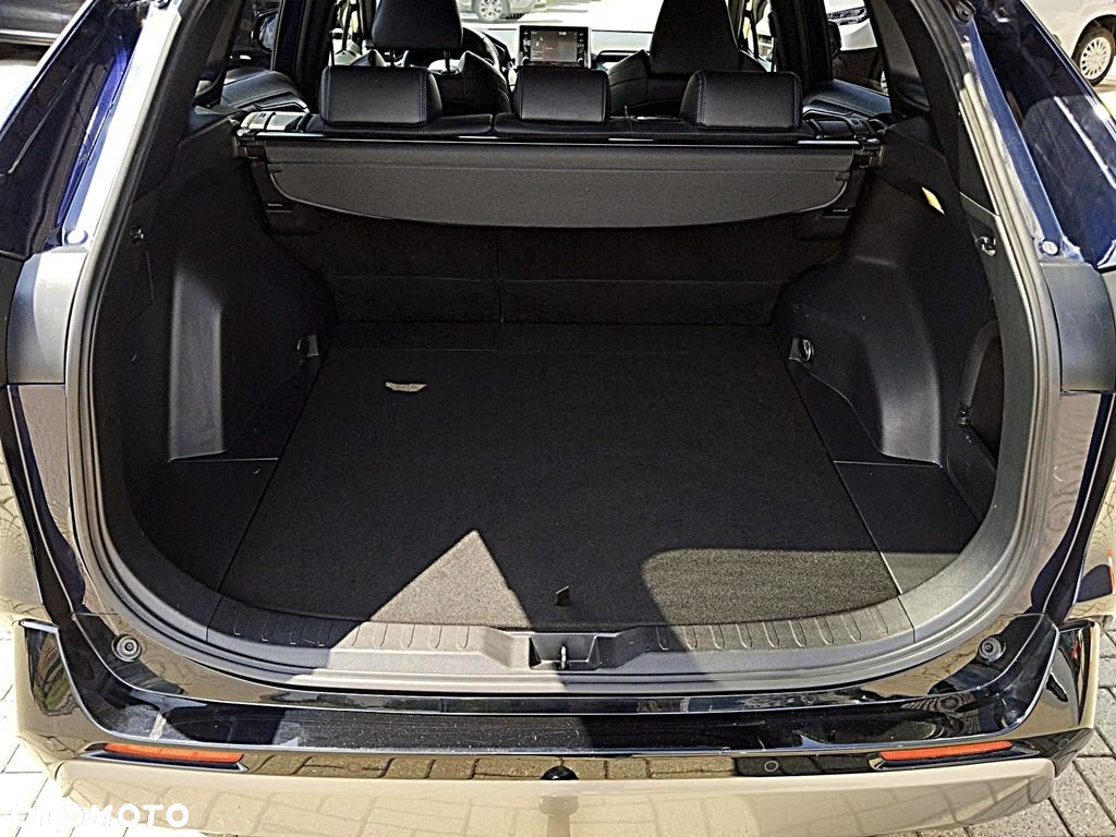 Toyota RAV4 - 10