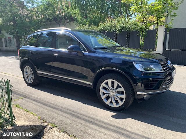 Volkswagen Touareg - 2
