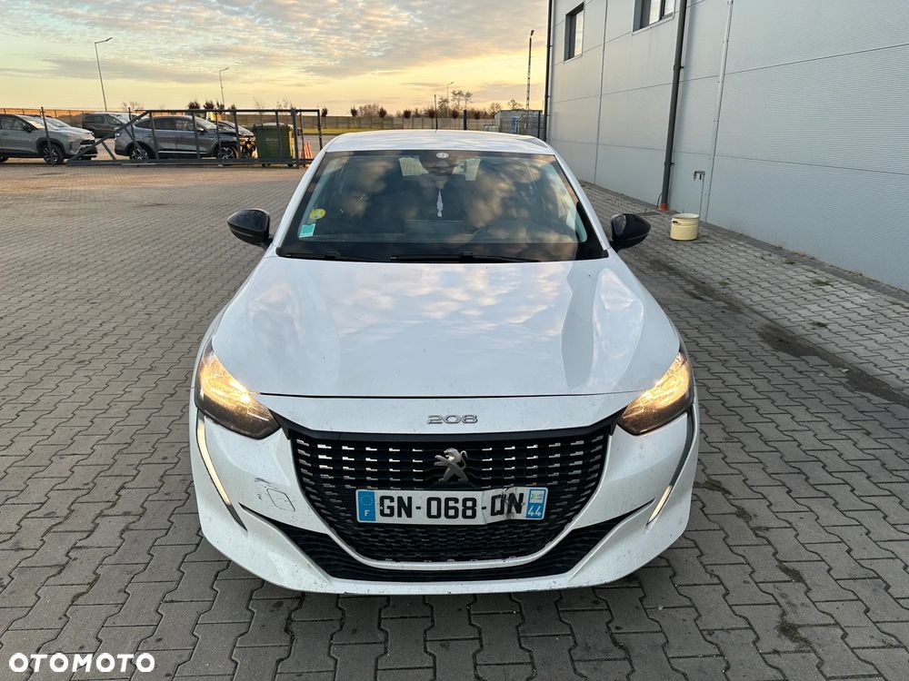 Peugeot 208 - 2