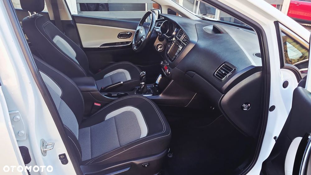 Kia Ceed 1.6 GDI XL - 10