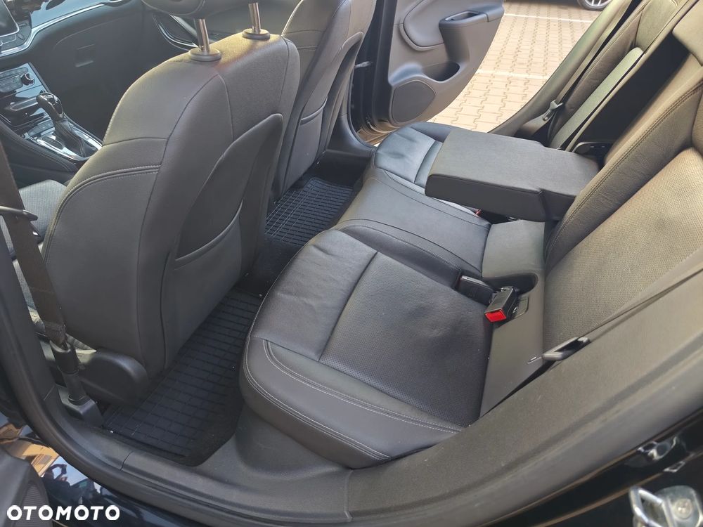 Opel Astra 1.6 T GPF Elite S&S - 15