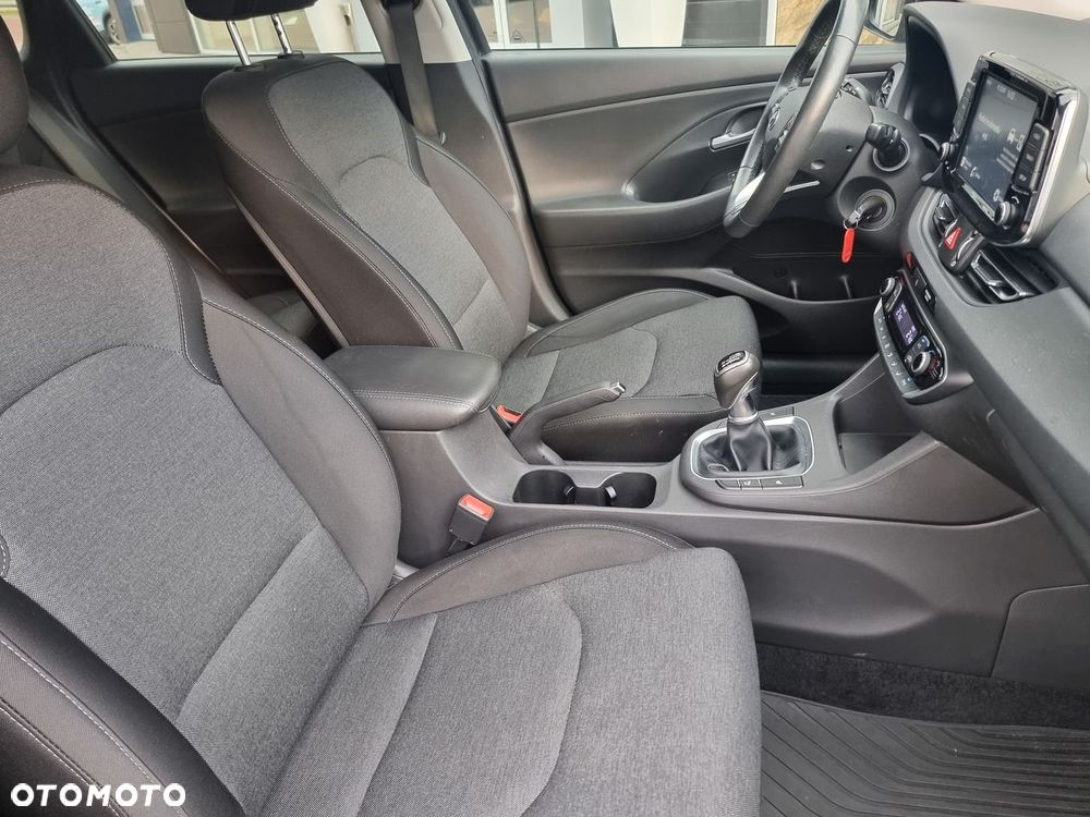 Hyundai i30 1.5 DPI Smart - 20