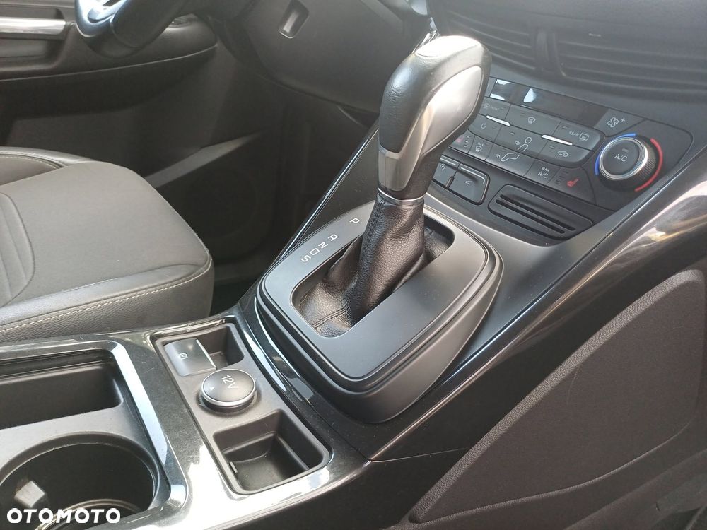 Ford Kuga 2.0 TDCi FWD Titanium - 18
