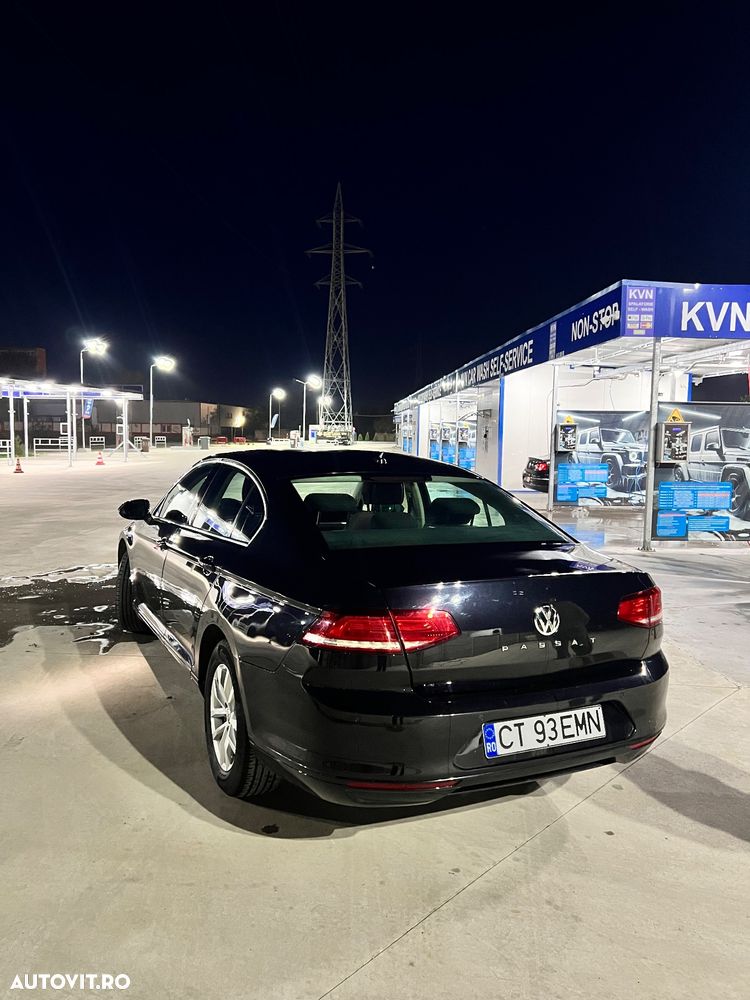 Volkswagen Passat - 5