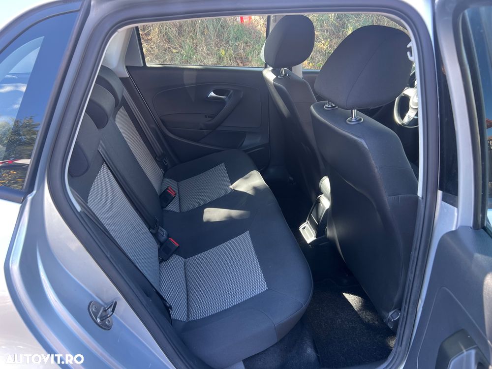 Volkswagen Polo - 9