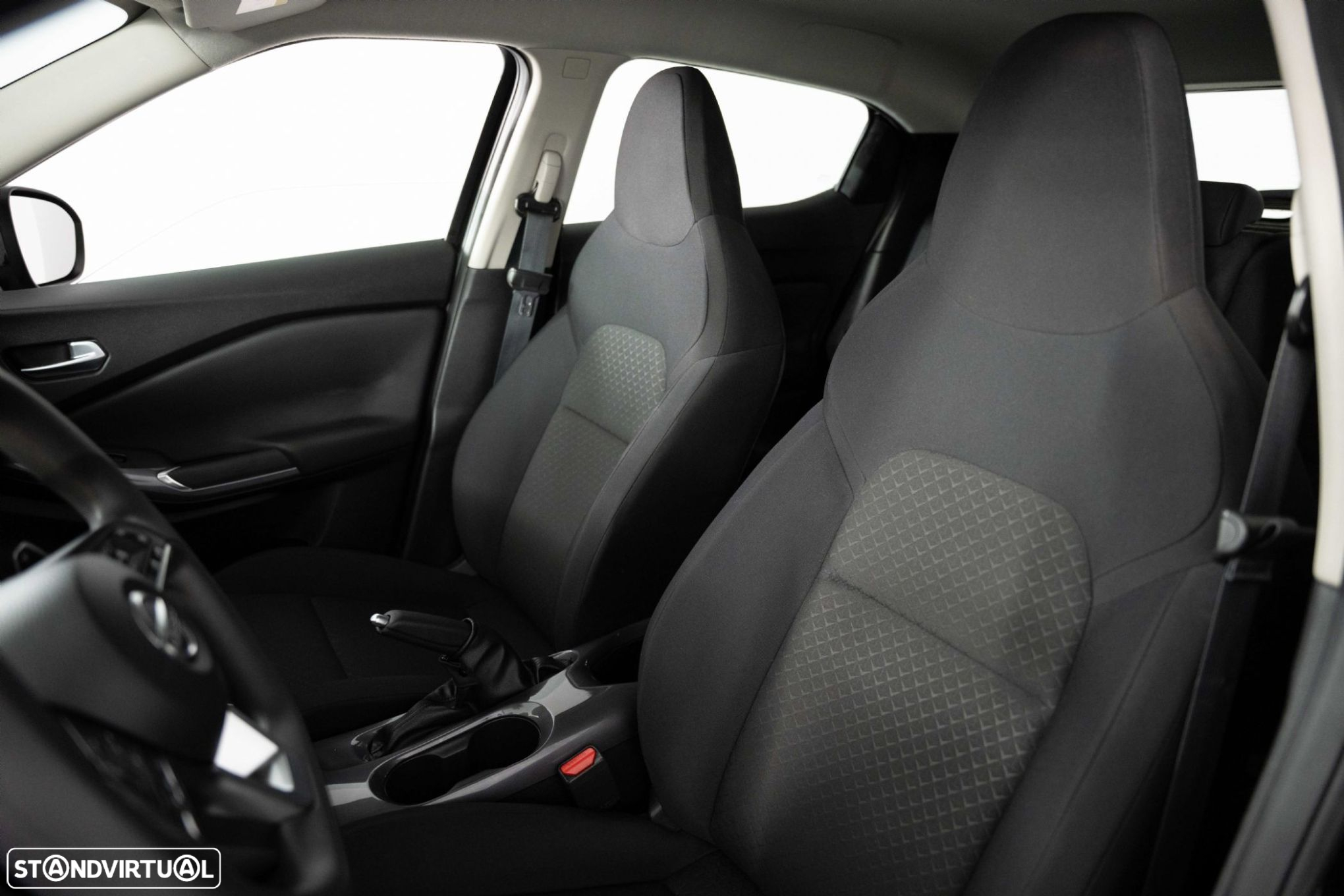 Nissan Juke 1.0 DIG-T N-Connecta DCT - 8