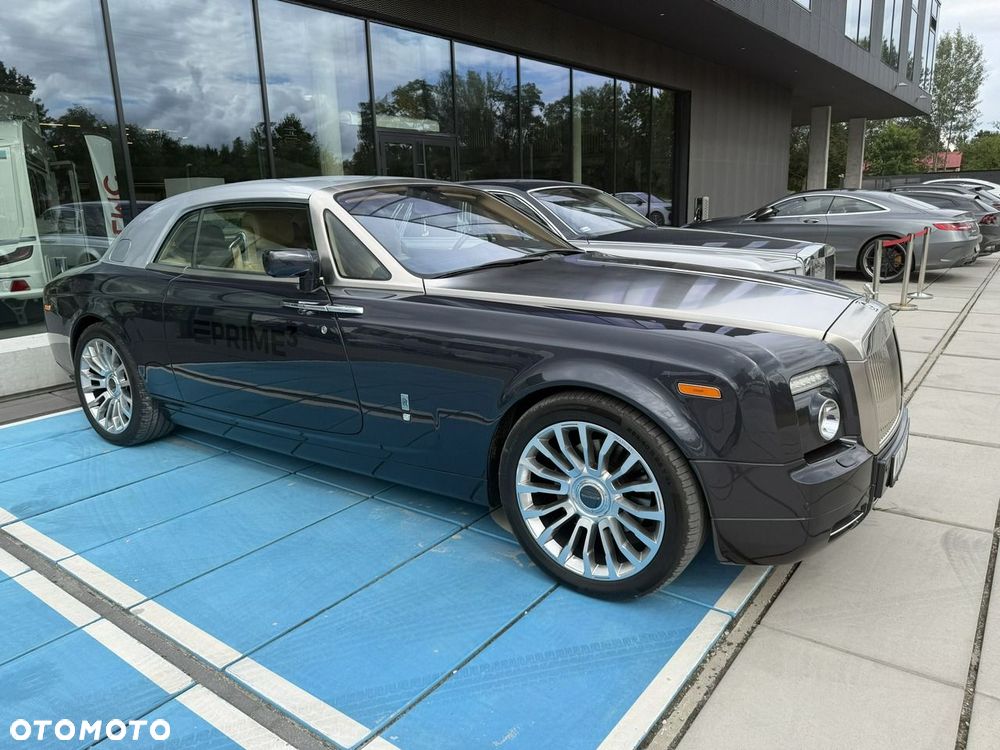 Rolls-Royce Phantom - 16