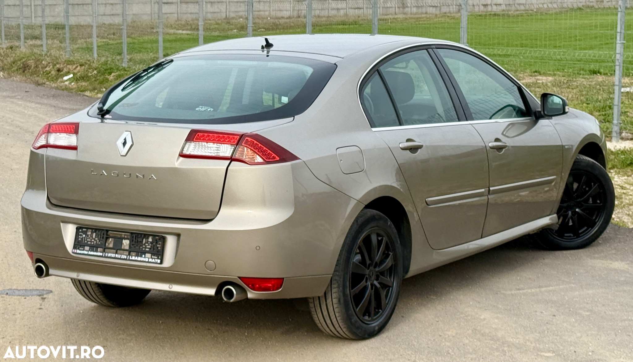 Renault Laguna ENERGY dCi 130 FAP Start & Stop Bose Edition - 23