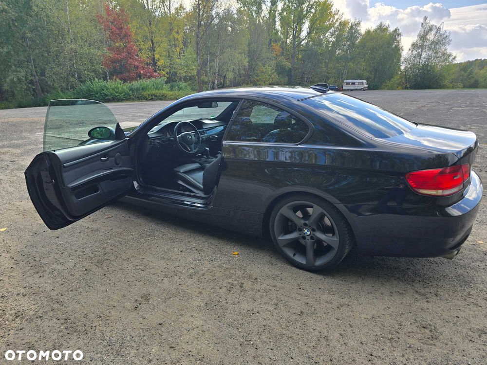 BMW 3 Series 2008 photo 4