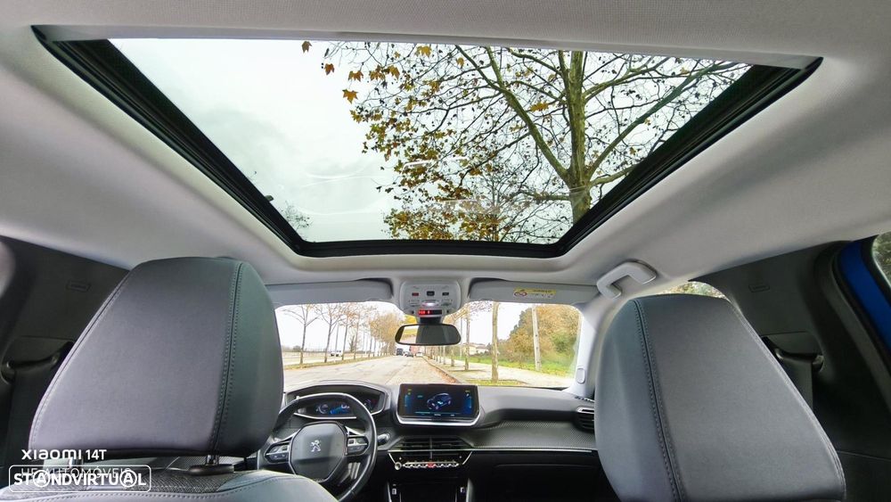 Peugeot e-2008 50 kWh Allure Pack - 28