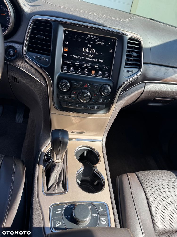 Jeep Grand Cherokee 3.0 CRD Overland Summit EU6 - 18