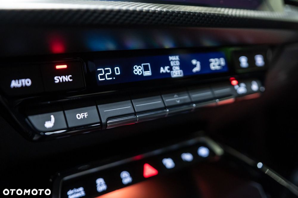 Audi RS3 Limousine - 18