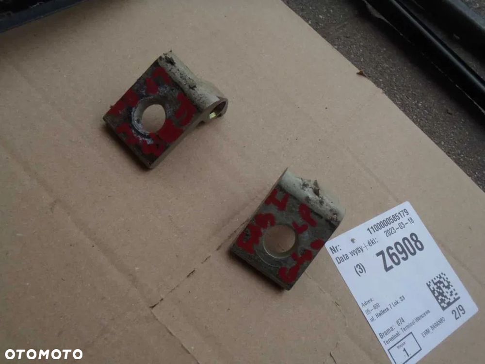 uszczelka listwa zgarniająca nakładka zawias drzwi fabia I - 5