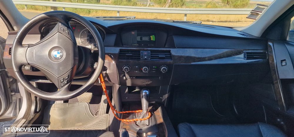BMW 525 dA - 8