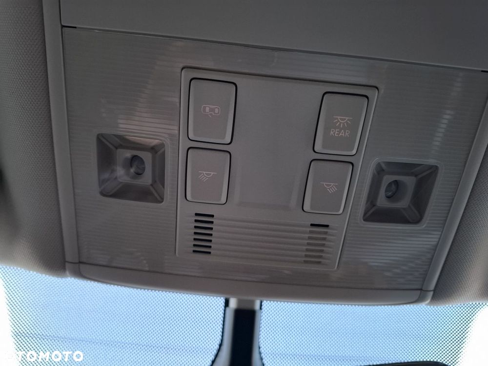 Volkswagen Passat - 22