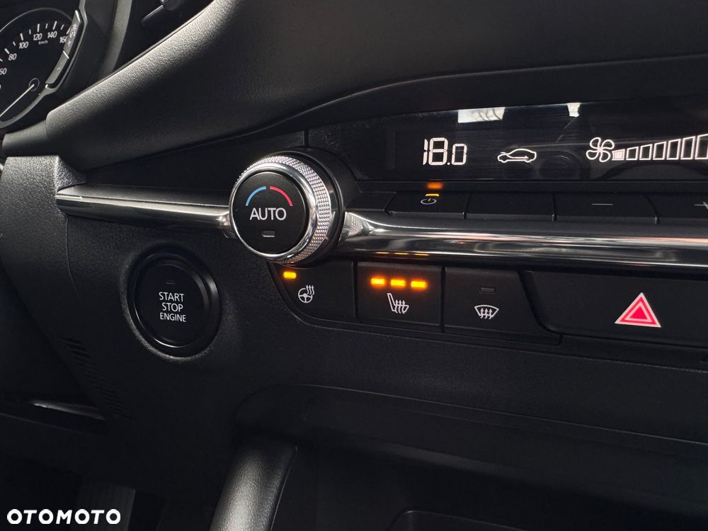 Mazda 3 2.0 mHEV Hikari - 36