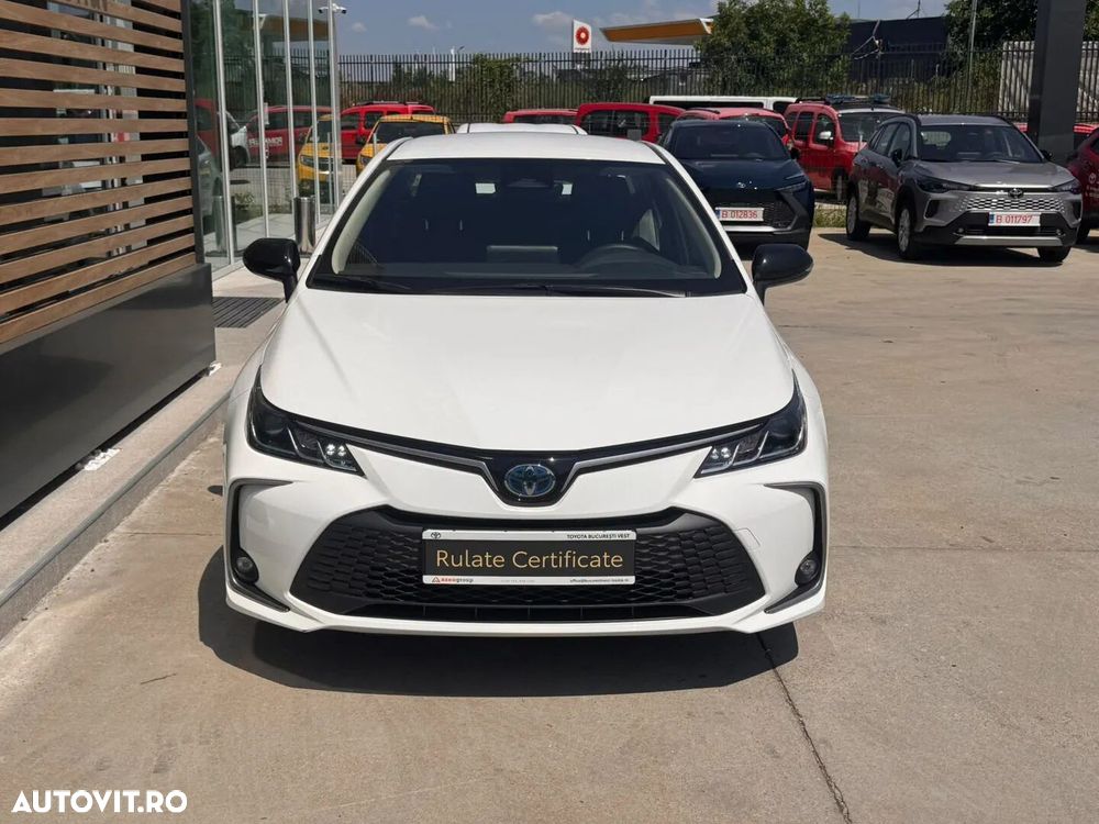 Toyota Corolla - 4
