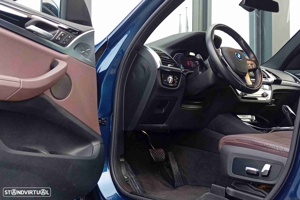 BMW iX3 Inspiring - 9